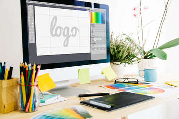 Créer un logo de qualité - Création logo professionnel Créer un logo de qualité professionnel parfaitement adapté à votre image de marque. L’agence graphique webcorporate pour la création d’un logo moderne et unique à l’identité visuelle  de votre entreprise.