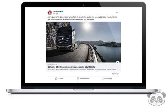 Webcorporate agence de community management spécialisée en communication et animation des réseaux sociaux vous aide à développer votre e-réputation en ligne. Nous mettons en place une veille informationnelle pour vous positionner face à vos concurrents et nous animons votre communauté avec des contenus pertinents et de qualités. Nos équipes de passionnés sont à l’écoute de votre projet digital et vous apporte les meilleurs conseils pour développer votre présence en ligne.